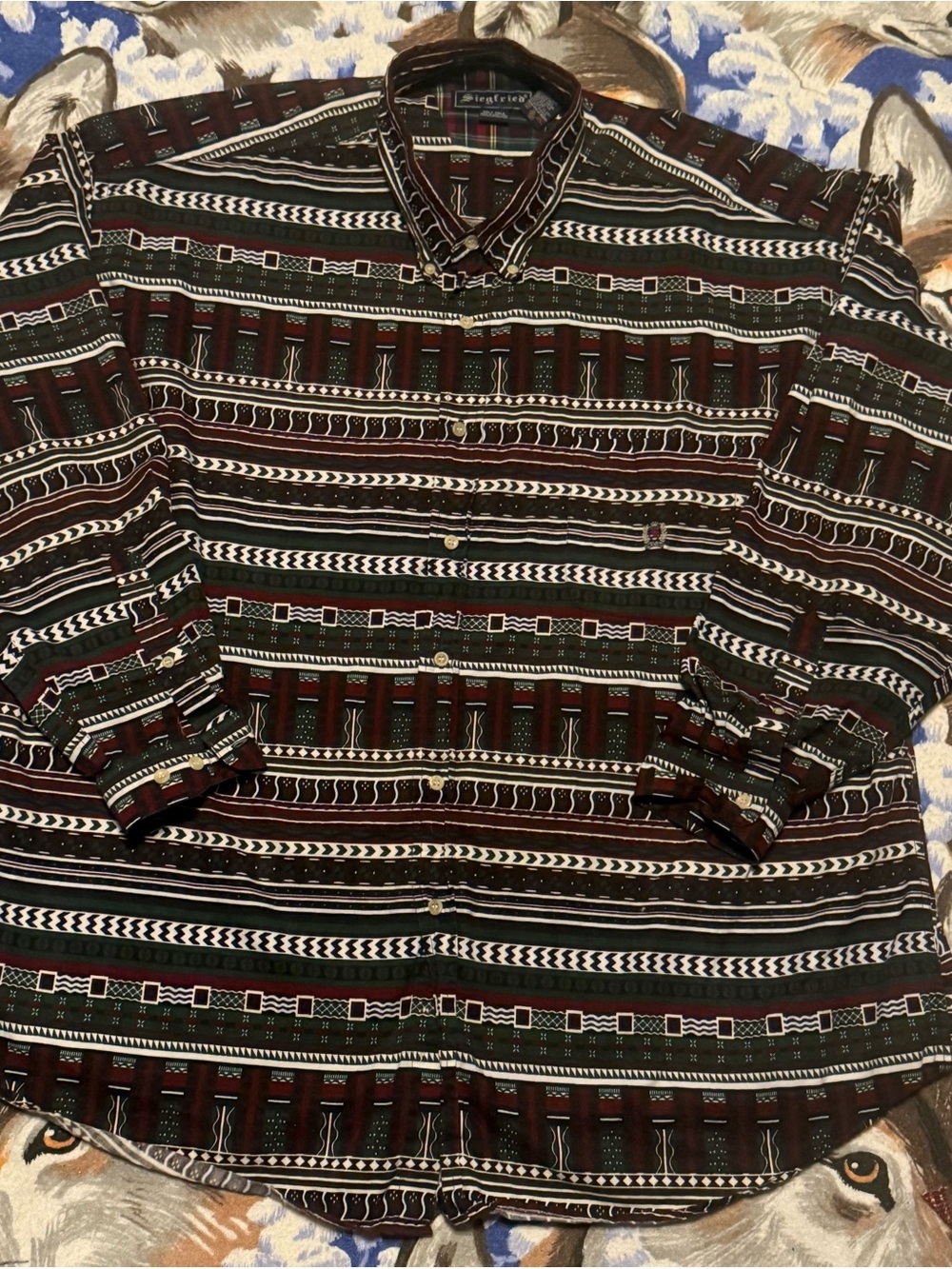 Men's Patterned Button-Up Sweater Shirt - Burgundy and Green